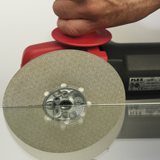 Dry grinding and polishing discs for manual angle grinders